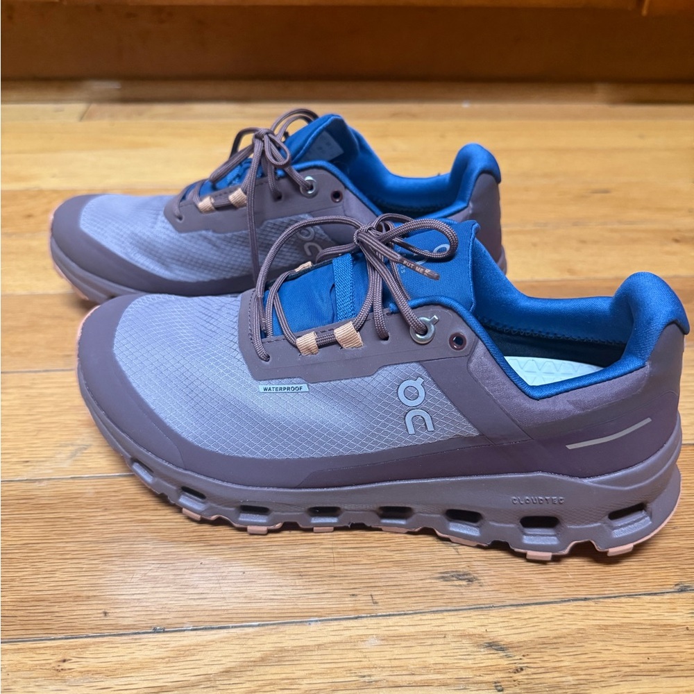 NEW On Cloud  Cloudvista Waterproof Trail
Running Women sz 7 in Zinc/Grape